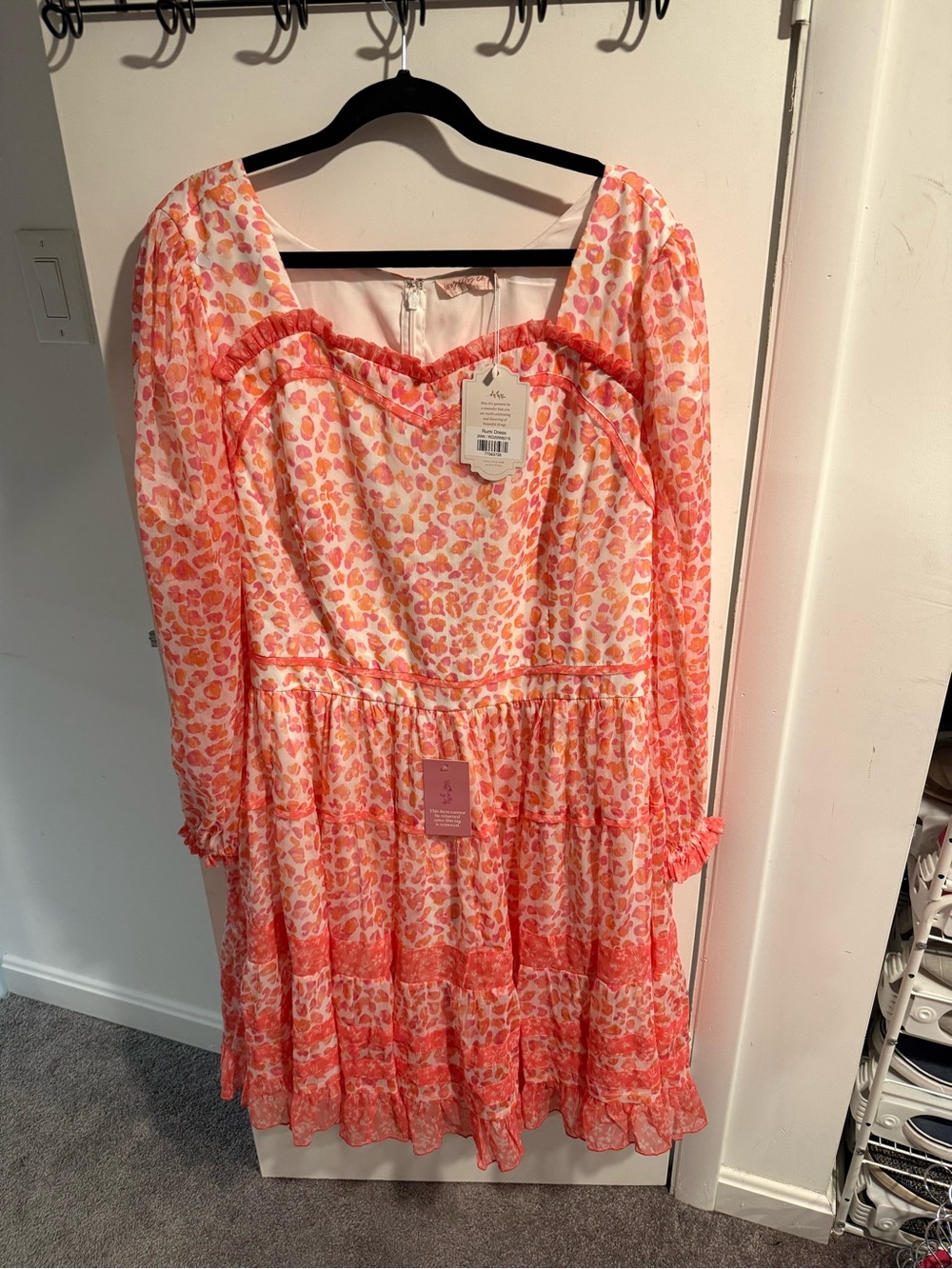 Ivy City Co 20w Rumi leopard dress